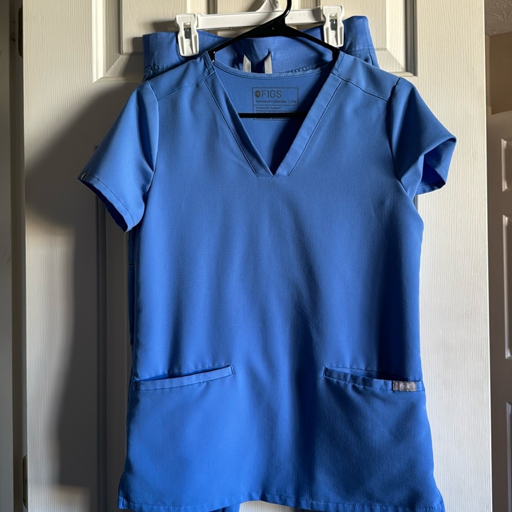 Ceil Blue FIGS Scrub Set